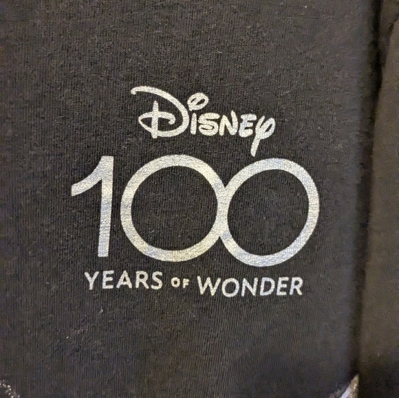 Disney 100 years of Wonder Chewbacca T-shirt - Picture 4 of 5